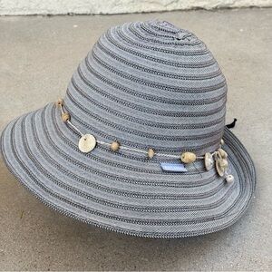 Wallaroo Hat Company Ellie Women O/S Sun Hat Packable Beads Beach Garden Gray